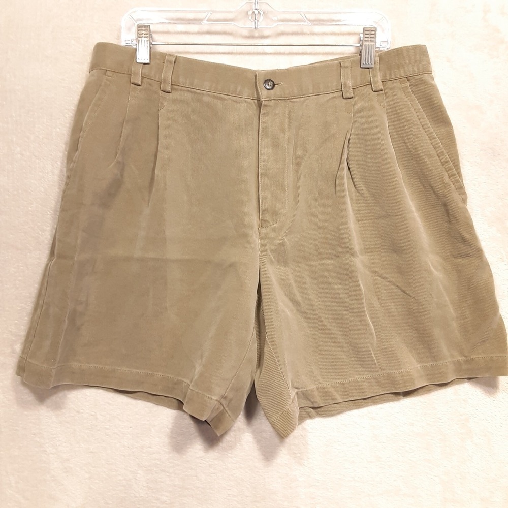 Tori Richards Mens Pleated Chino Shorts Sz.36x7/Beige/100% Tencel Lyocell